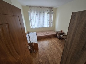 ���� ��� ���� 4-����� | Imot.bg � ����� ������ 8