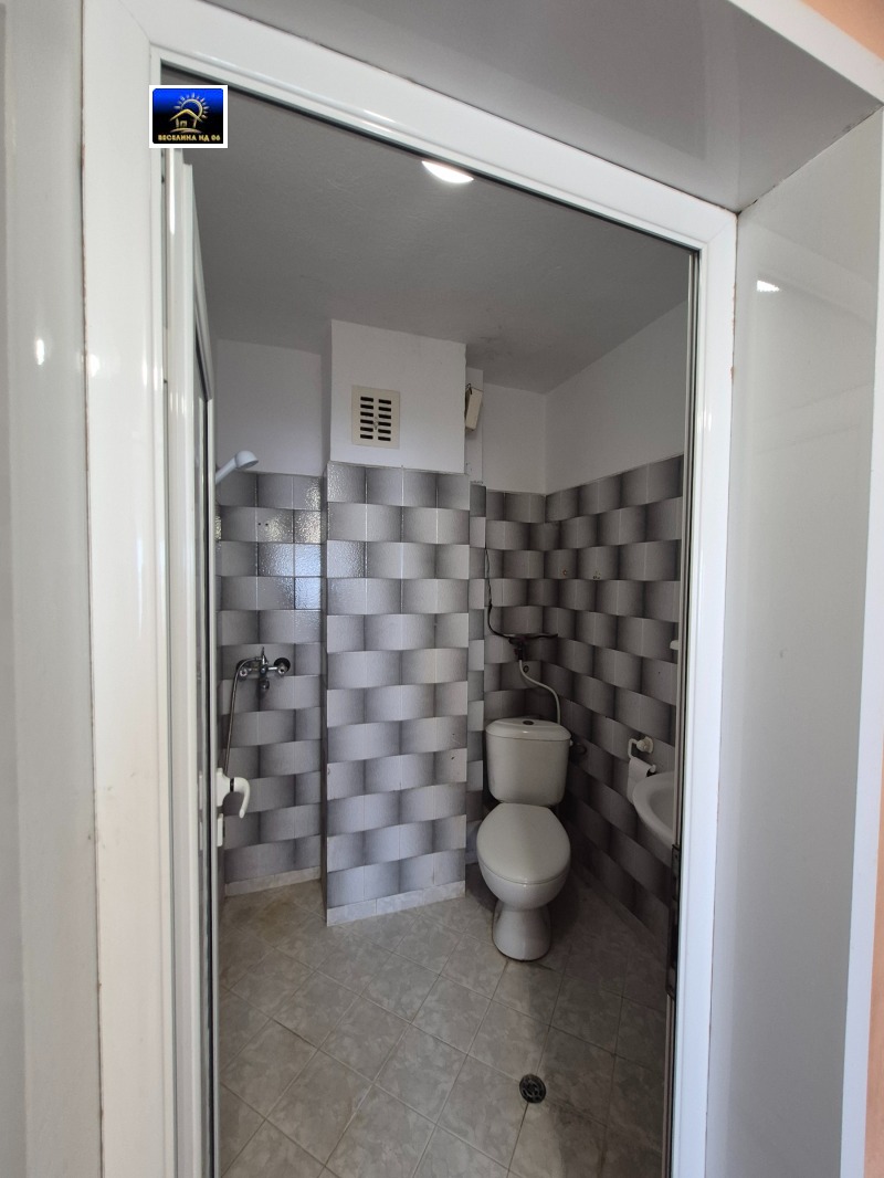 En renta  1 dormitorio Dobrich , Tsentar , 56 metros cuadrados | 65161949 - imagen [6]