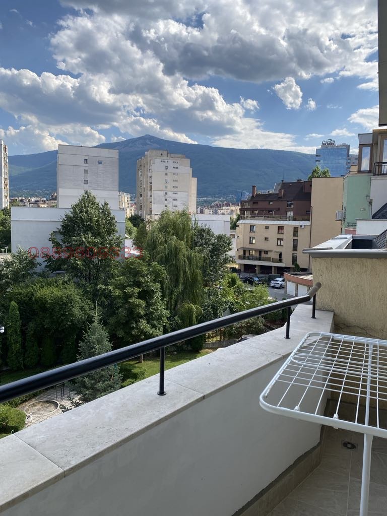 Til leie  2 soverom Sofia , Gotse Delsjev , 78 kvm | 77849846