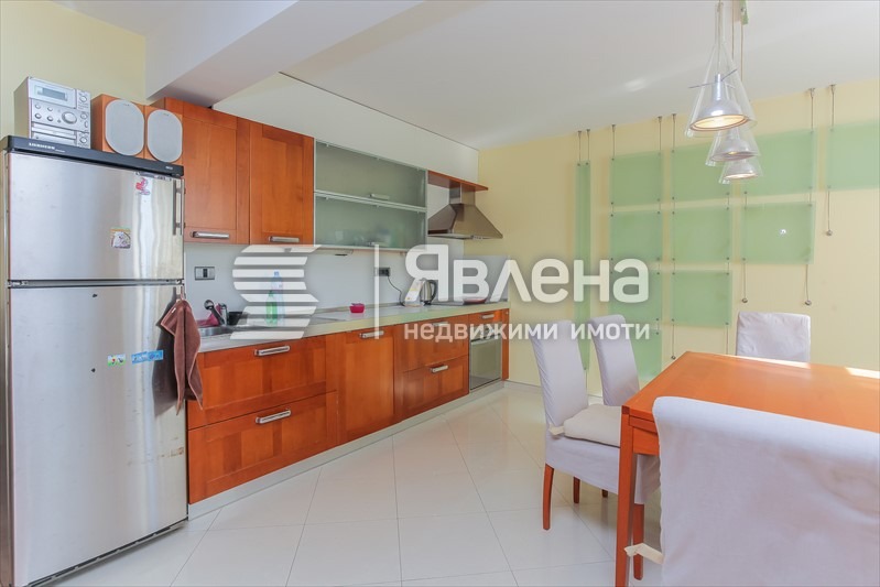 Дава под наем 3-СТАЕН, гр. София, Лозенец, снимка 7 - Апартаменти - 55095410