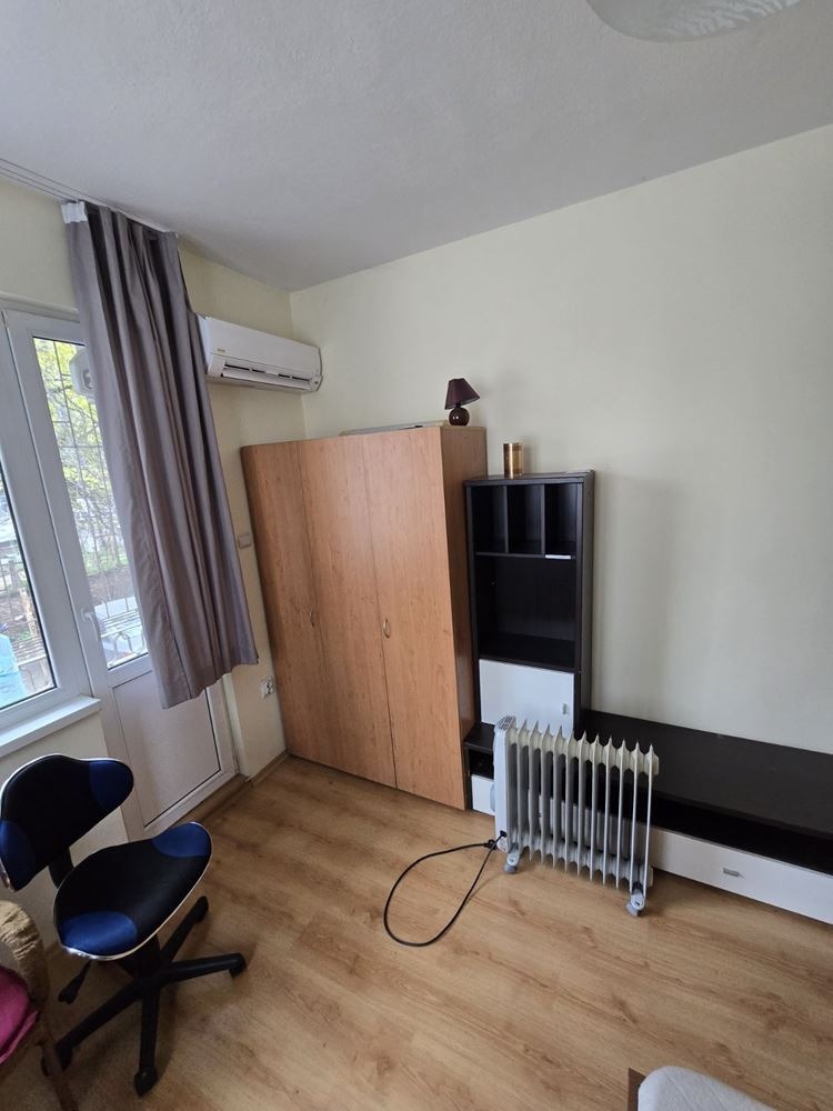 Дава под наем 4-СТАЕН, гр. Пловдив, Младежки Хълм, снимка 3 - Апартаменти - 52797672