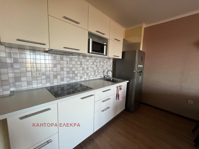 Дава под Наем 3-СТАЕН в град Варна, к.к. Златни пясъци - 101 кв.м / 400 € » 782.33 лв., КАНТОРА ЕЛЕКРА