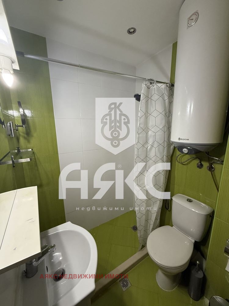 Издаје се  1 спаваћа соба Софија , Хладилника , 60 м2 | 92963715 - слика [8]