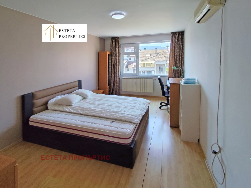Vuokrattavana  Pienhuoneisto Sofia , Meditsinska akademija , 200 neliömetriä | 26765259 - kuva [9]