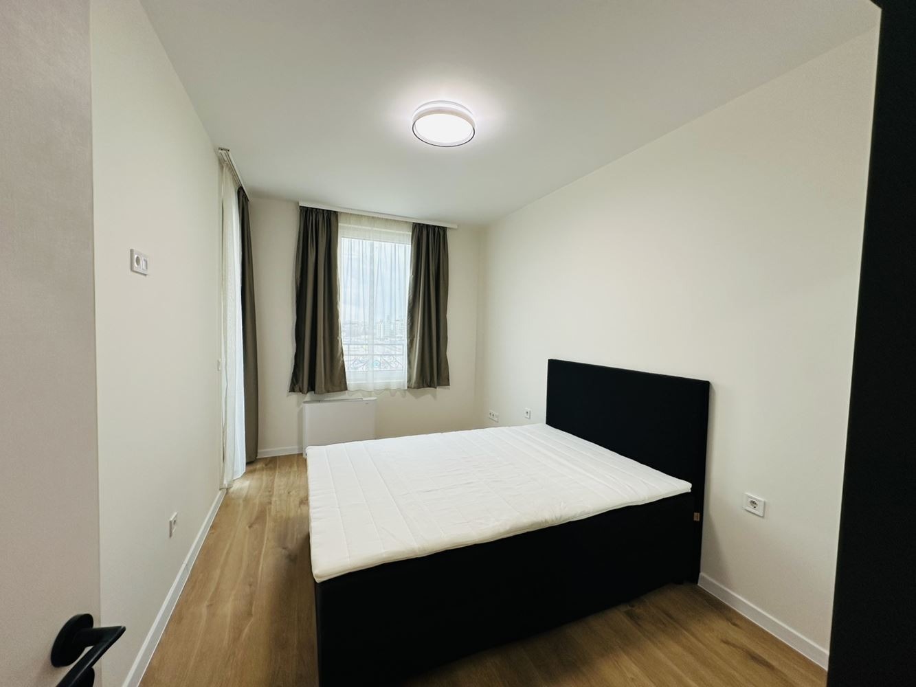 Дава под наем 3-СТАЕН, гр. София, Кръстова вада, снимка 6 - Апартаменти - 53900370