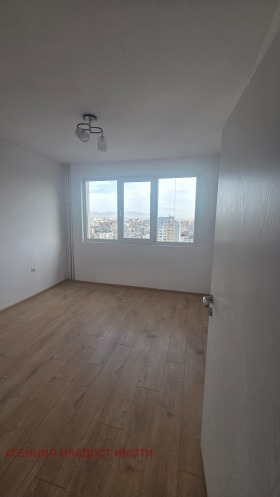 ���� ��� ���� 3-����� | Imot.bg � ����� ������ 2