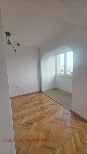 ���� ��� ���� 3-����� | Imot.bg � ����� ������ 7