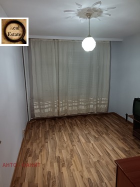 ���� ��� ���� 3-����� | Imot.bg � ����� ������ 9