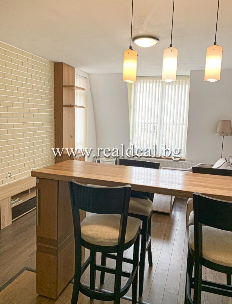 Do wynajęcia  1 sypialnia Sofia , Centar , 65 mkw | 81204220 - obraz [3]