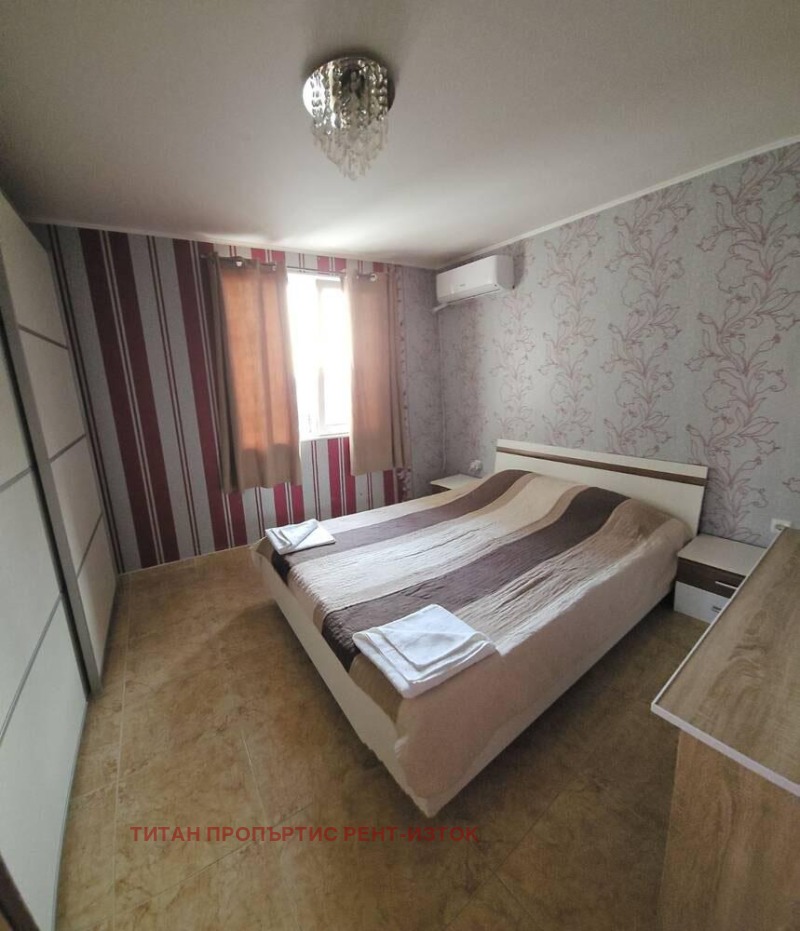 K pronájmu  2 ložnice Burgas , Sarafovo , 86 m2 | 14767575 - obraz [5]
