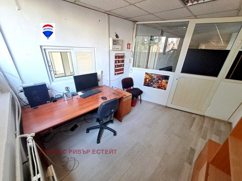 Дава под наем ПРОМ. ПОМЕЩЕНИЕ, гр. Русе, Родина 1, снимка 11 - Производствени сгради - 52214085