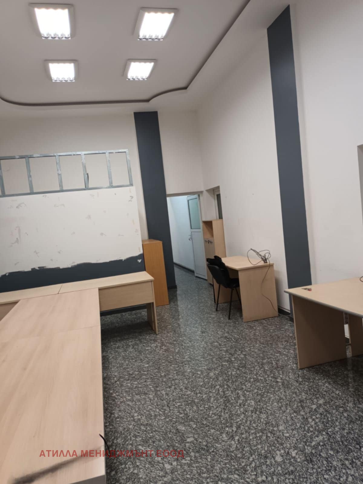 Дава под наем ОФИС, гр. Пловдив, Център, снимка 2 - Офиси - 51634606