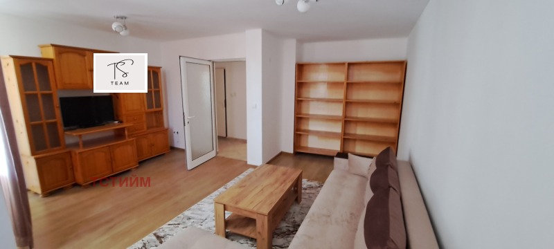 Издаје се  2 спаваће собе Софија , Редута , 100 м2 | 84105720