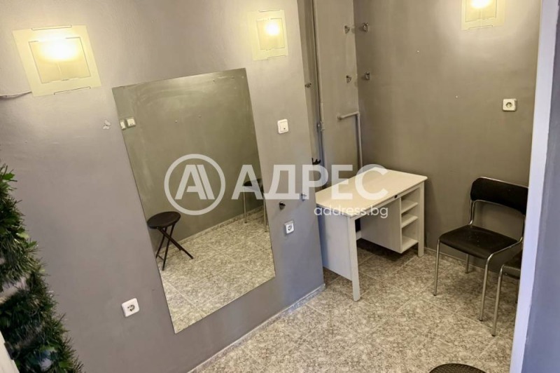 Da affittare  Ufficio Sofia , Borovo , 12 mq | 75233403