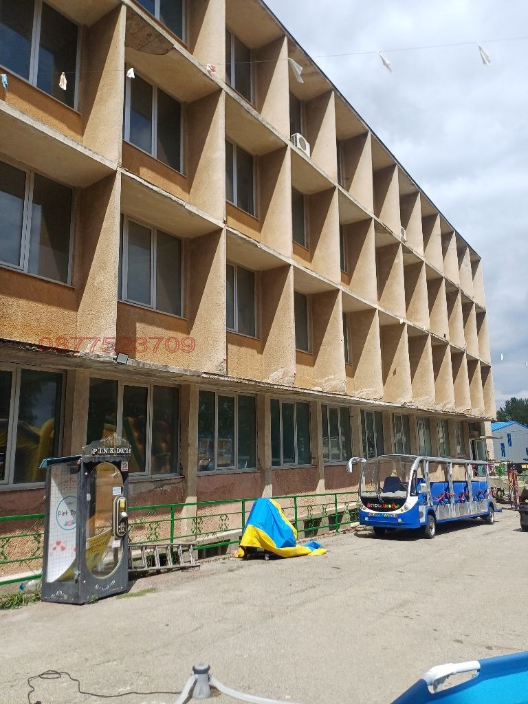 Дава под наем ПРОМ. ПОМЕЩЕНИЕ, гр. Враца, Хранително-вкусова зона, снимка 2 - Производствени сгради - 52784555