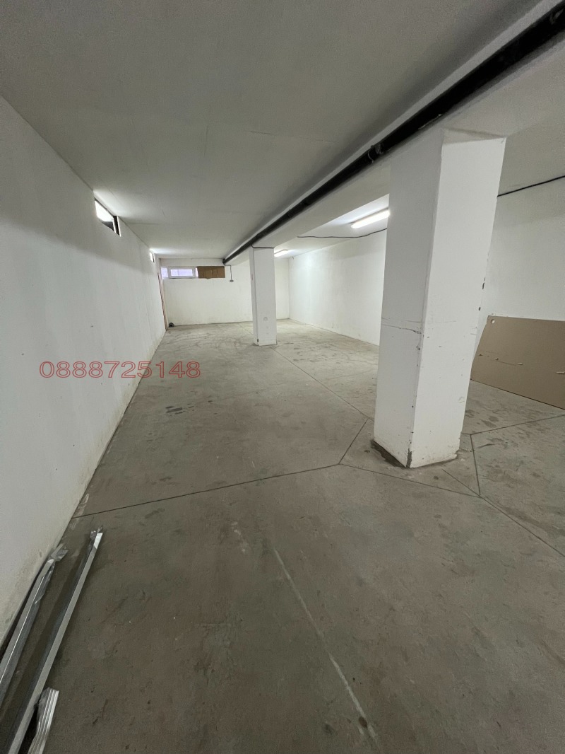 Дава под Наем СКЛАД в град София, НПЗ Искър - 100 кв.м / 500 € » 977.92 лв.