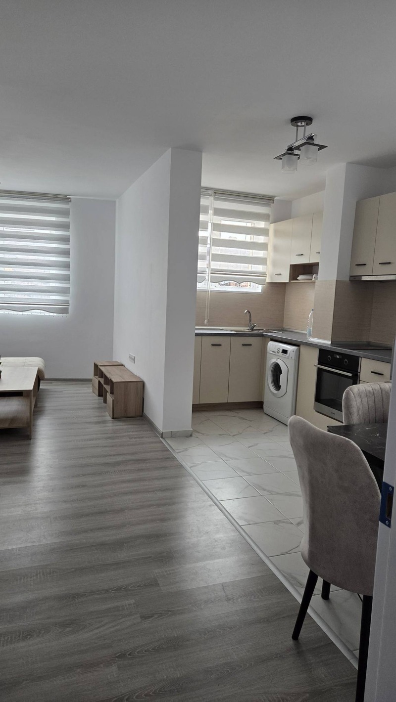 Дава под наем 3-СТАЕН, гр. Пловдив, Южен, снимка 2 - Апартаменти - 53407511