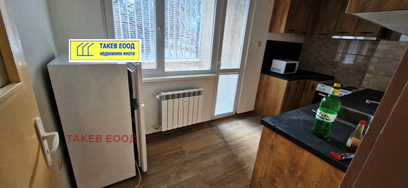 Дава под наем 4-СТАЕН, гр. София, Лагера, снимка 3 - Апартаменти - 52827451