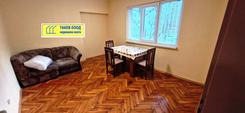 Дава под наем 4-СТАЕН, гр. София, Лагера, снимка 4 - Апартаменти - 52827451