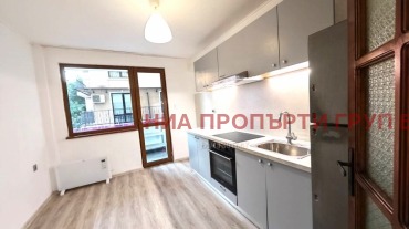 Дава под наем МНОГОСТАЕН, гр. Бургас, Център
