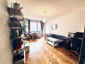 1 quarto Lozenec, Sofia 1