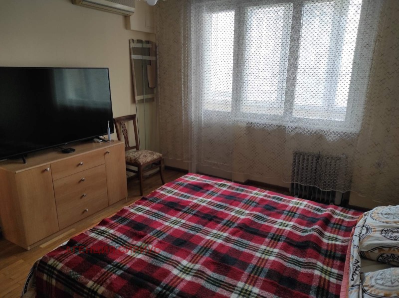 Издаје се  1 спаваћа соба Софија , Сухата река , 85 м2 | 91778704 - слика [3]