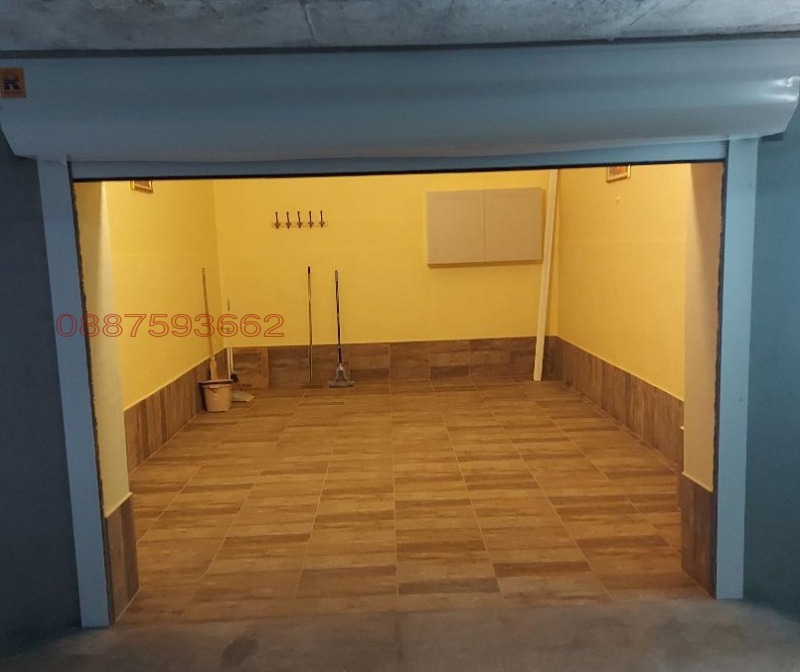 Дава под наем ГАРАЖ, ПАРКОМЯСТО, гр. София, Изток