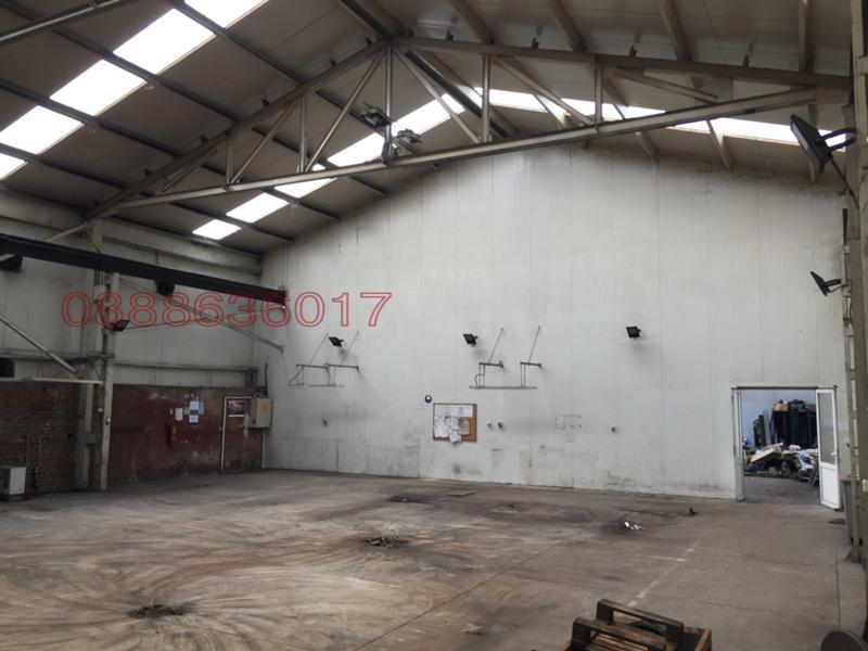 Дава под наем ПРОМ. ПОМЕЩЕНИЕ, гр. Панагюрище, област Пазарджик, снимка 4 - Производствени сгради - 53520831