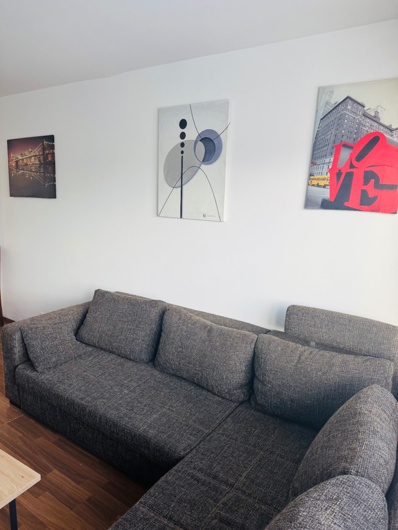 A louer  1 chambre Sofia , Mladost 4 , 63 m² | 93403031