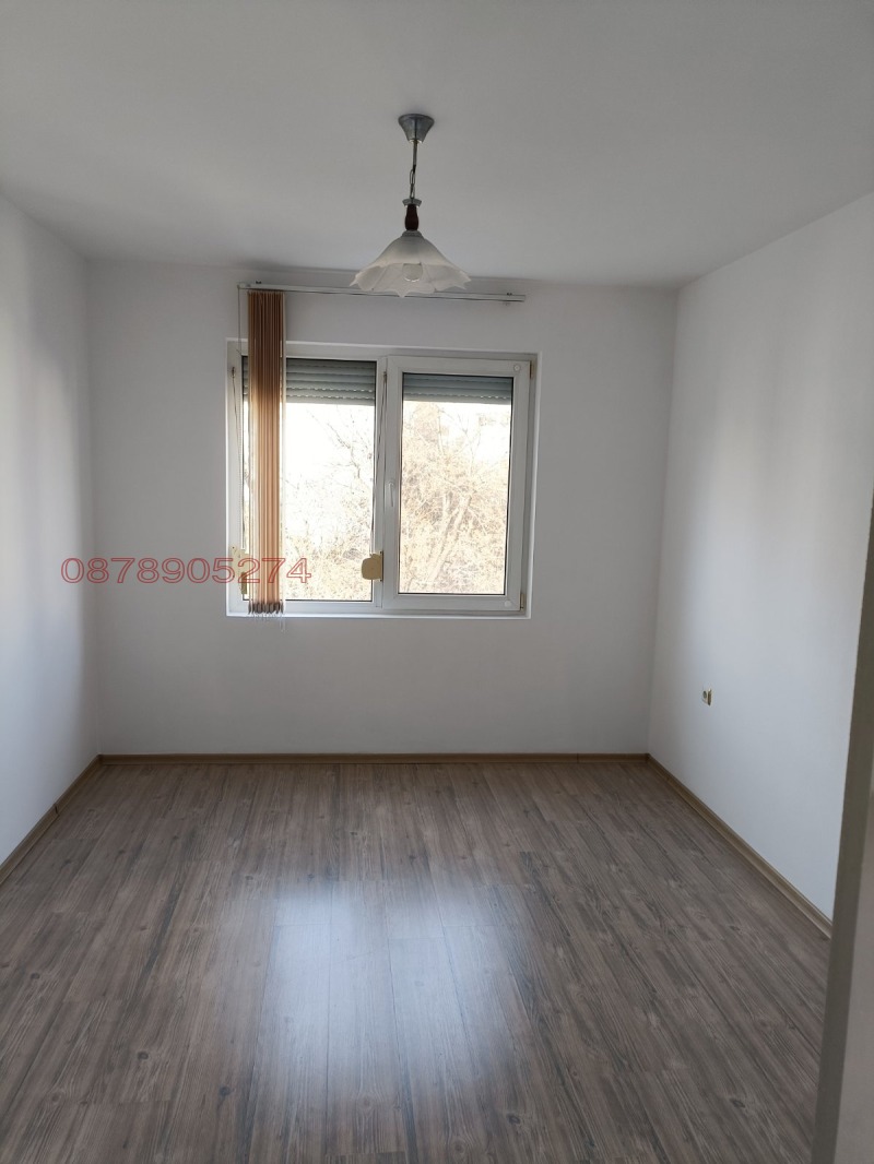 Дава под наем 3-СТАЕН, гр. Пловдив, Център, снимка 8 - Апартаменти - 53149282