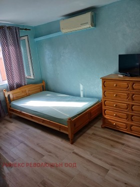 Едностайни апартаменти под наем в град Бургас, Сарафово - изображение 7 