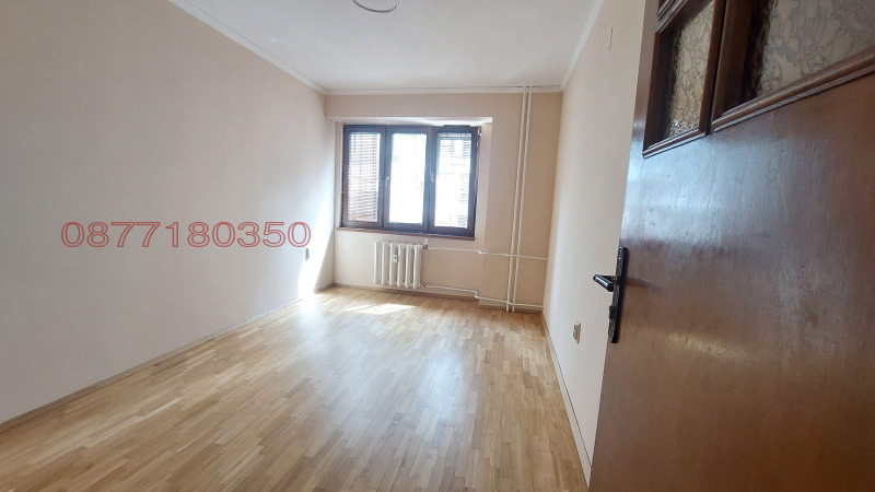 Vuokrattavana  1 makuuhuone Sofia , Oborište , 64 neliömetriä | 73540184 - kuva [2]