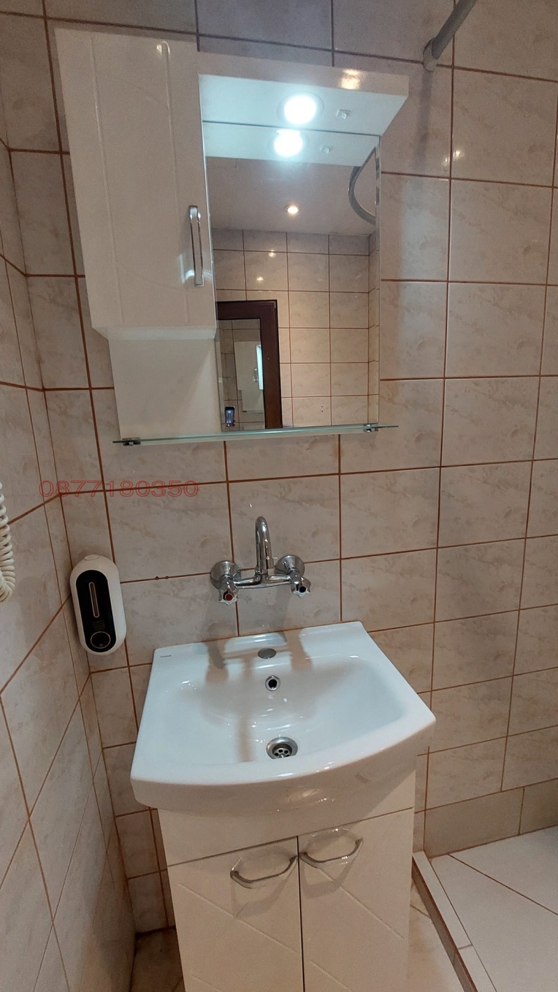 Дава под наем 2-СТАЕН, гр. София, Оборище, снимка 16 - Апартаменти - 52443342