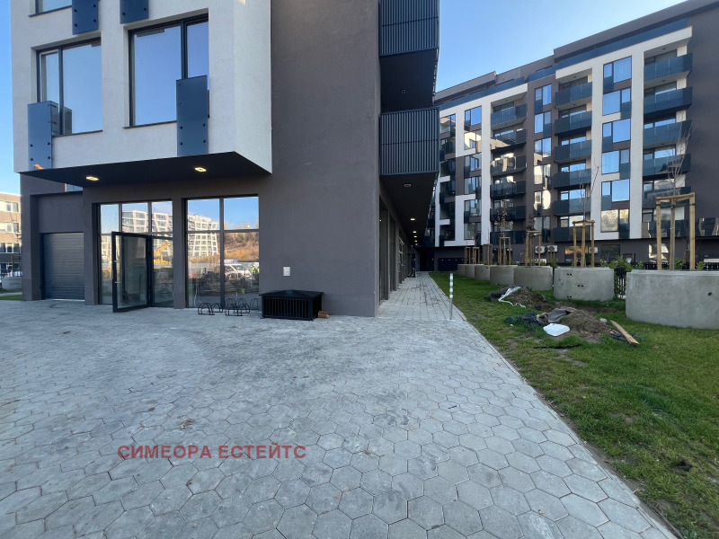 För uthyrning  affär Sofia , Drujba 2 , 77 kvm | 54183172 - bild [9]