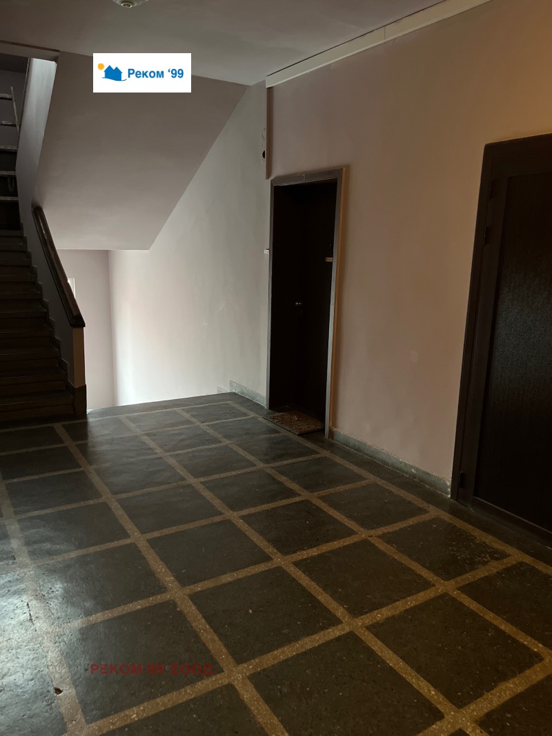 En renta  1 dormitorio Sofia , Tsentar , 80 metros cuadrados | 49622449 - imagen [16]