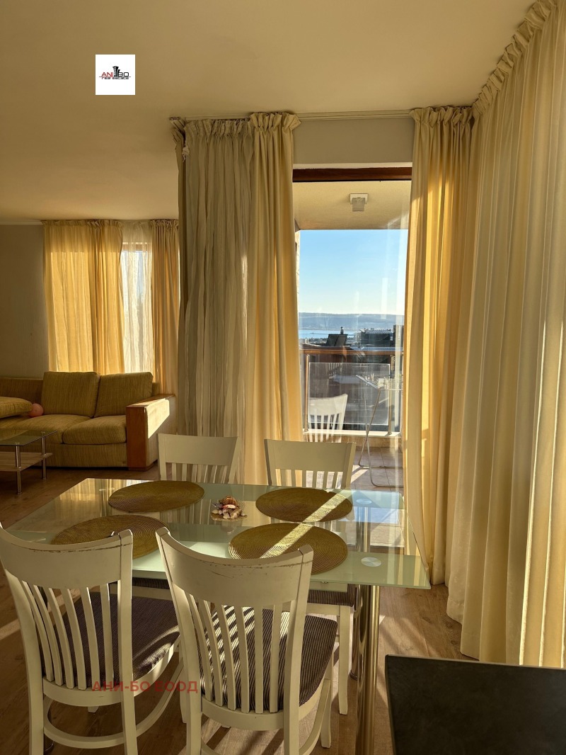 Дава под наем 3-СТАЕН, гр. Варна, Бриз, снимка 2 - Апартаменти - 52332897