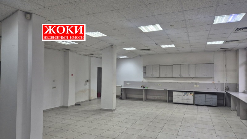 Дава под наем МАГАЗИН, гр. Перник, Център, снимка 5 - Магазини - 53024890