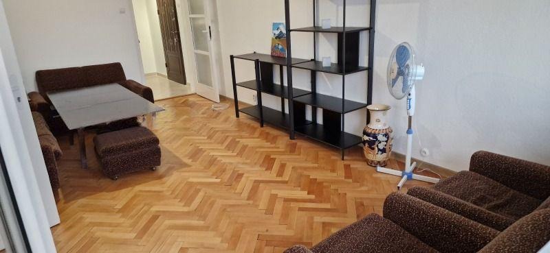 Дава под наем 3-СТАЕН, гр. София, Гоце Делчев, снимка 4 - Апартаменти - 53082939