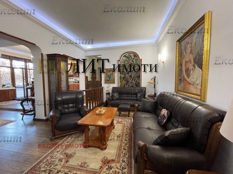För uthyrning  3 sovrum Sofia , Centar , 210 kvm | 32885927 - bild [5]