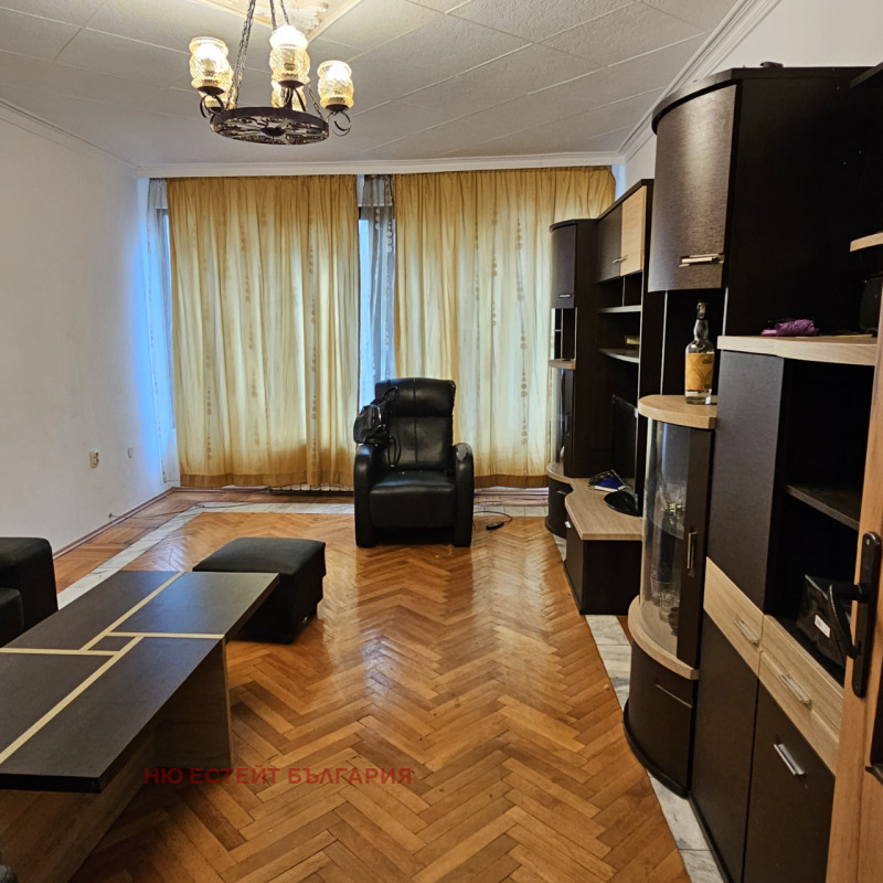 Vuokrattavana  1 makuuhuone Sofia , Gotse Deltšev , 80 neliömetriä | 35898482