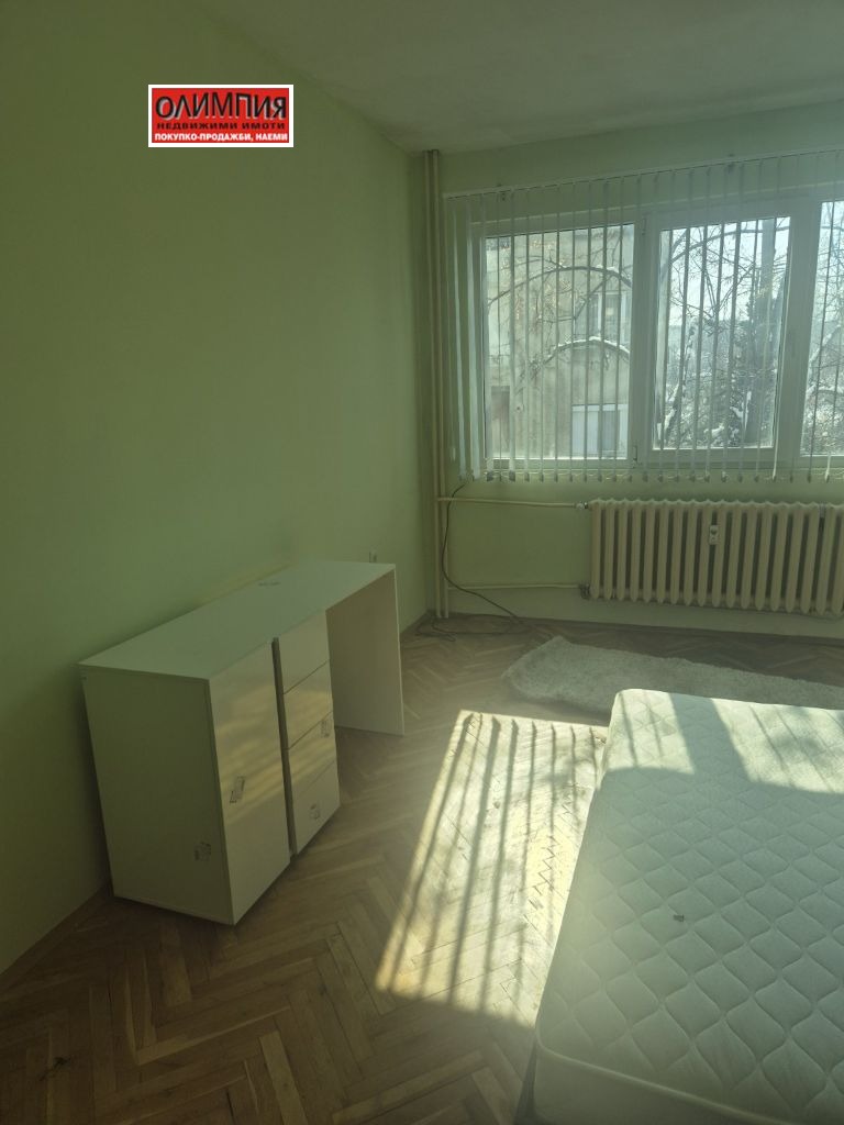 Zu vermieten  2 Schlafzimmer Plewen , Idealen zentar , 110 qm | 19924852 - Bild [13]