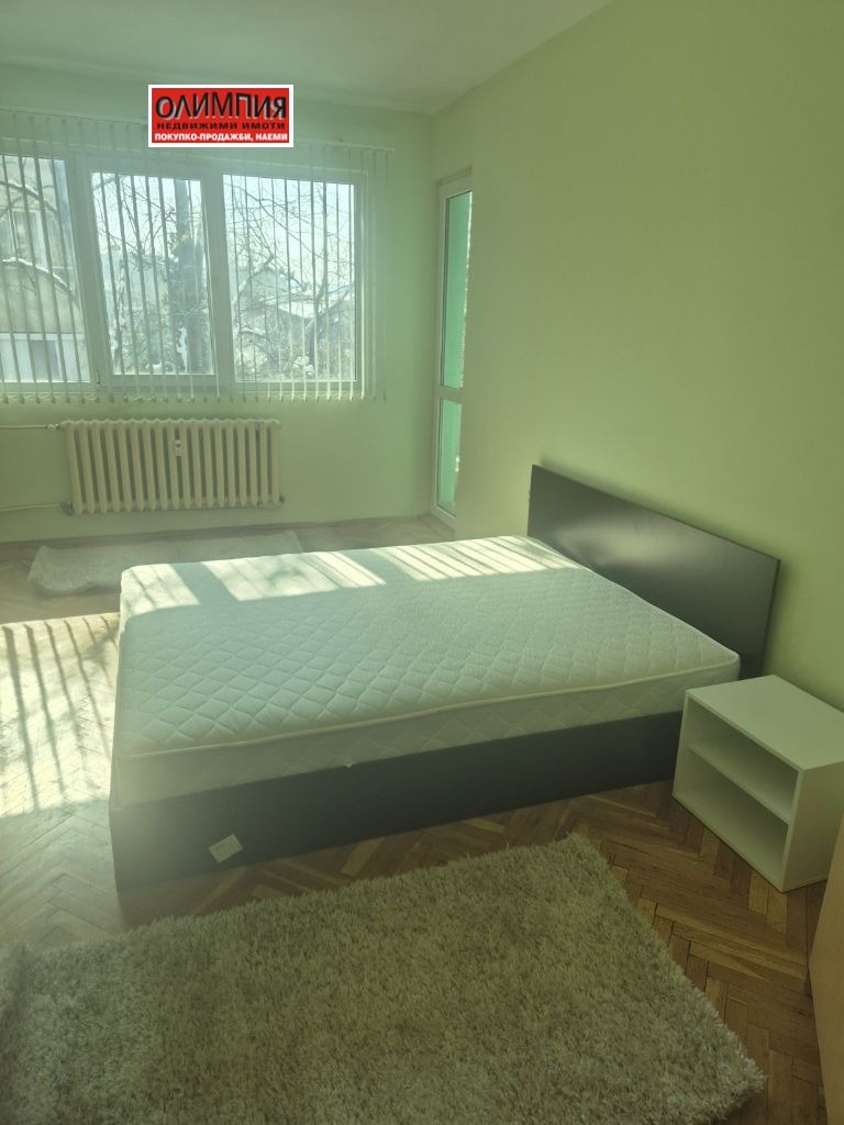 Zu vermieten  2 Schlafzimmer Plewen , Idealen zentar , 110 qm | 19924852 - Bild [5]