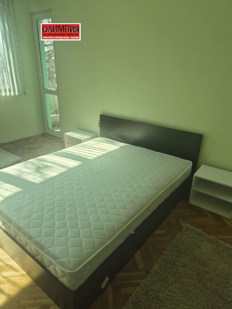 Zu vermieten  2 Schlafzimmer Plewen , Idealen zentar , 110 qm | 19924852 - Bild [6]