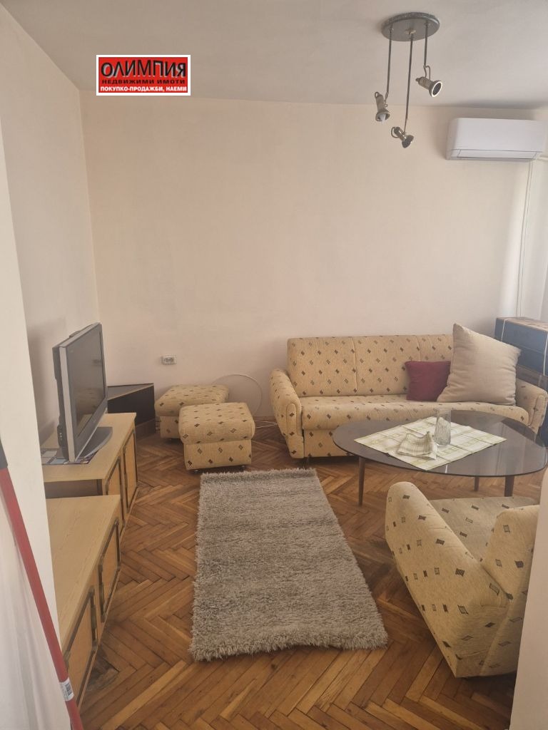 Zu vermieten  2 Schlafzimmer Plewen , Idealen zentar , 110 qm | 19924852 - Bild [9]