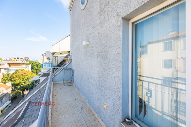 Дава под наем 4-СТАЕН, гр. Варна, Център, снимка 8 - Апартаменти - 52739483