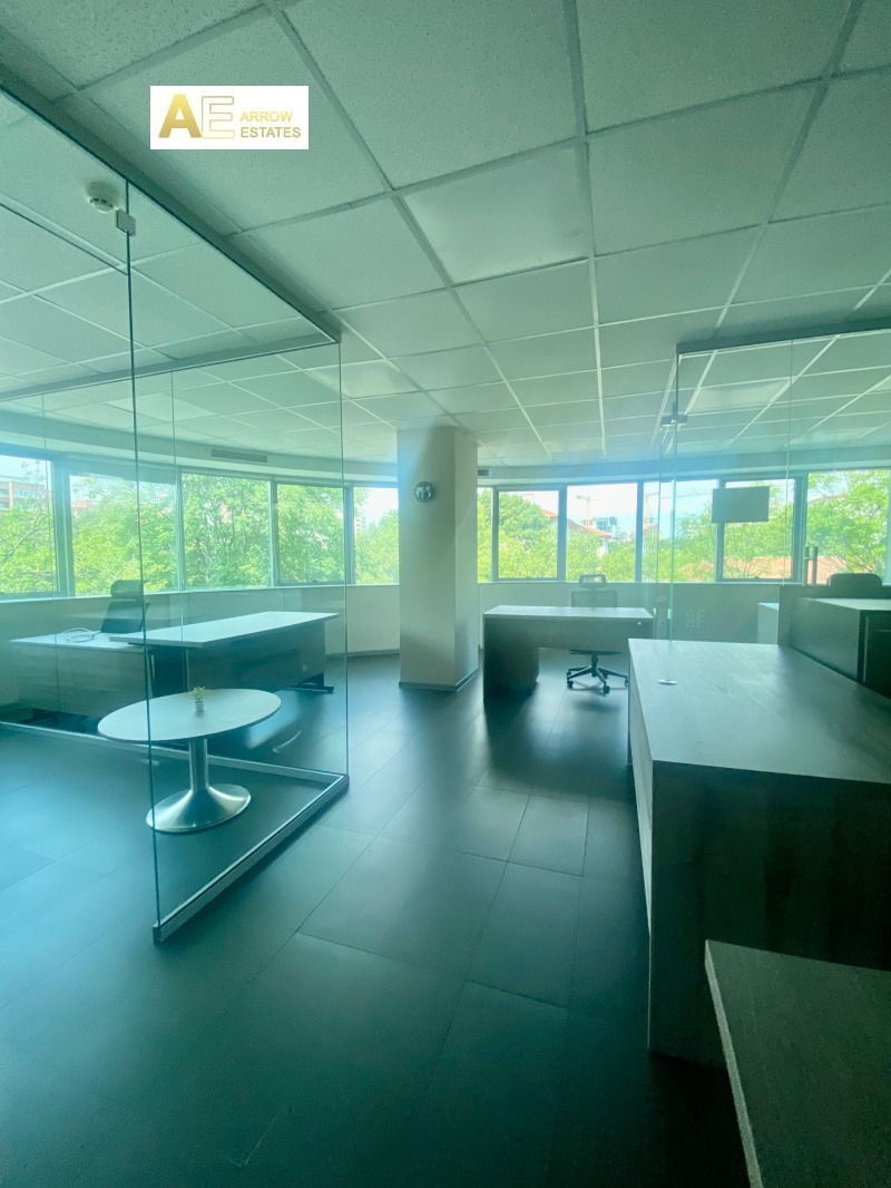 Para alugar  Escritório Sofia , Strelbichtche , 190 m² | 45897948 - imagem [4]