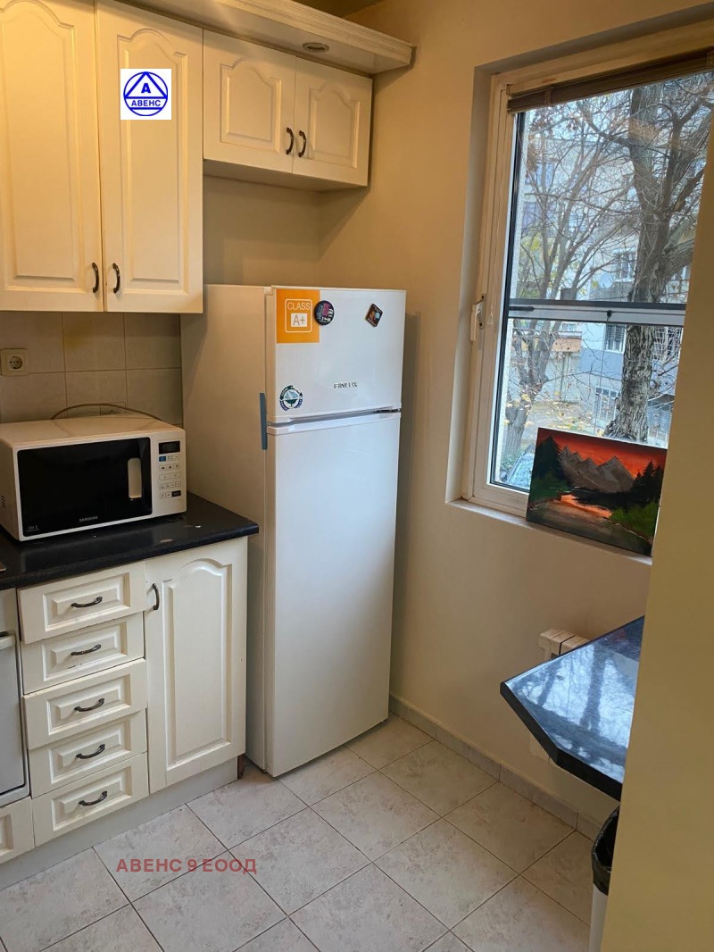 Дава под наем 3-СТАЕН, гр. Плевен, Идеален център, снимка 4 - Апартаменти - 52614343