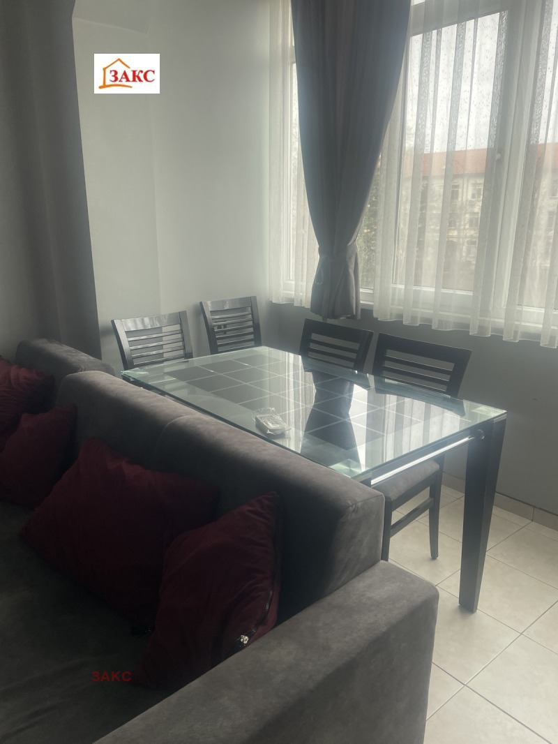 Дава под наем 3-СТАЕН, гр. Кърджали, Център, снимка 3 - Апартаменти - 53272196