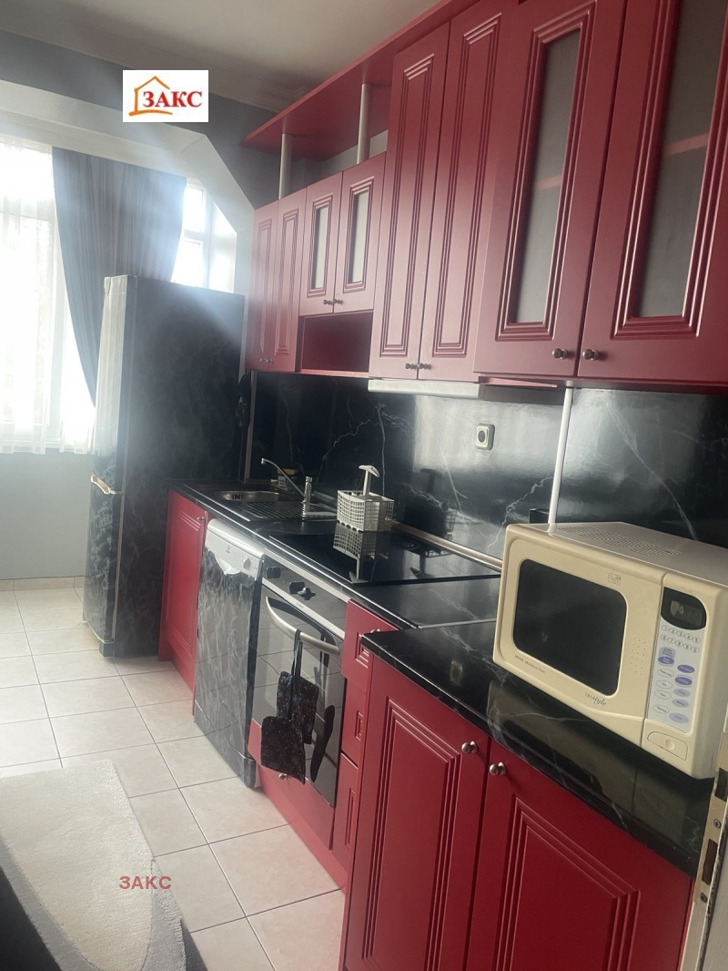 Дава под наем 3-СТАЕН, гр. Кърджали, Център