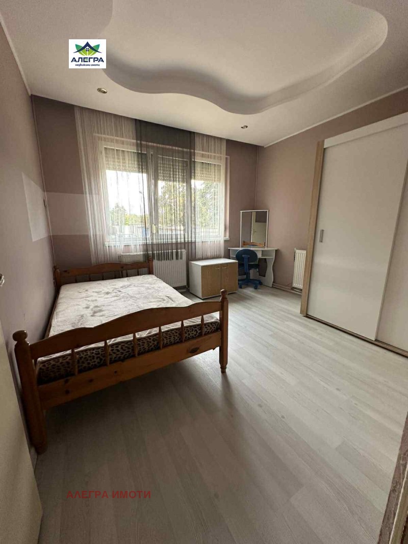 Vuokrattavana  1 makuuhuone Pazardžik , Mladost , 55 neliömetriä | 74347645 - kuva [5]